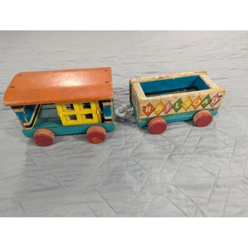 Vintage Fisher Price Wooden Train Cars Railroad Gondola Caboose Toy Set